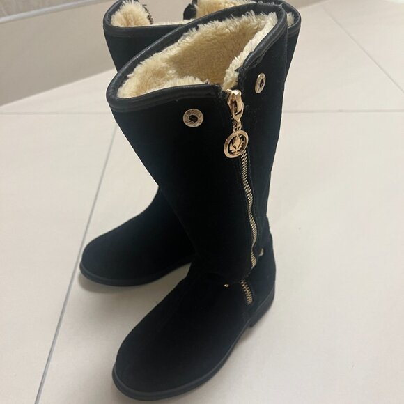 Girls Faux Suede Fleece Boots Size 13 - Picture 1 of 7